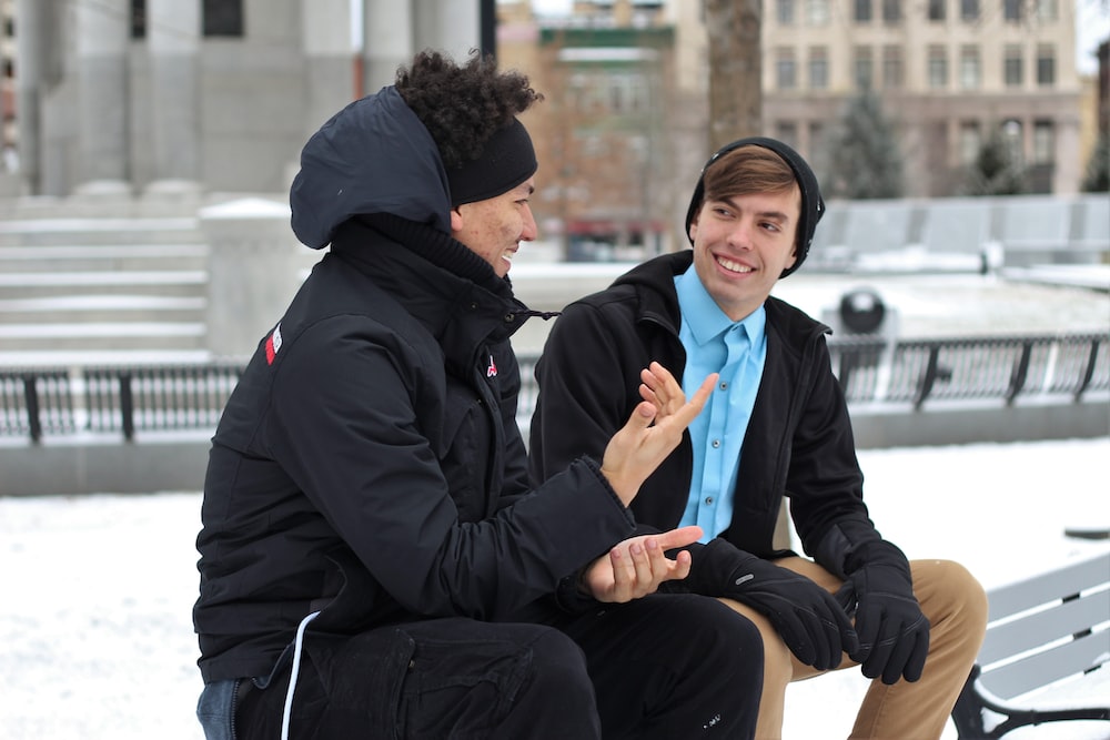 Two-friends-talking